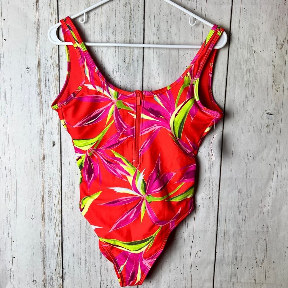 Old Navy Women's Summer Seasonal  Quarter Zip Floral One Piece Swimsuit Sz S